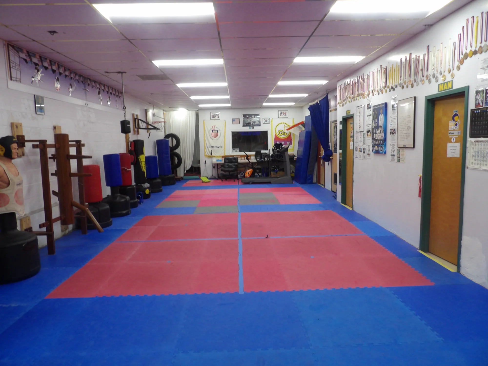 Wing Chun training facility with wooden dummies in Abingdon Maryland